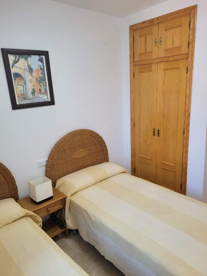 Vakantiehuis Casa Amplia Adosada Al Lado De La Playa