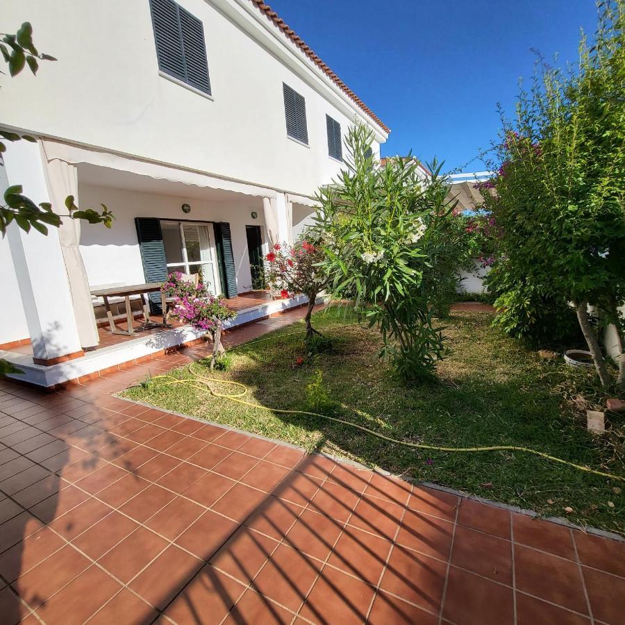 Hébergement de vacances Casa Amplia Adosada Al Lado De La Playa